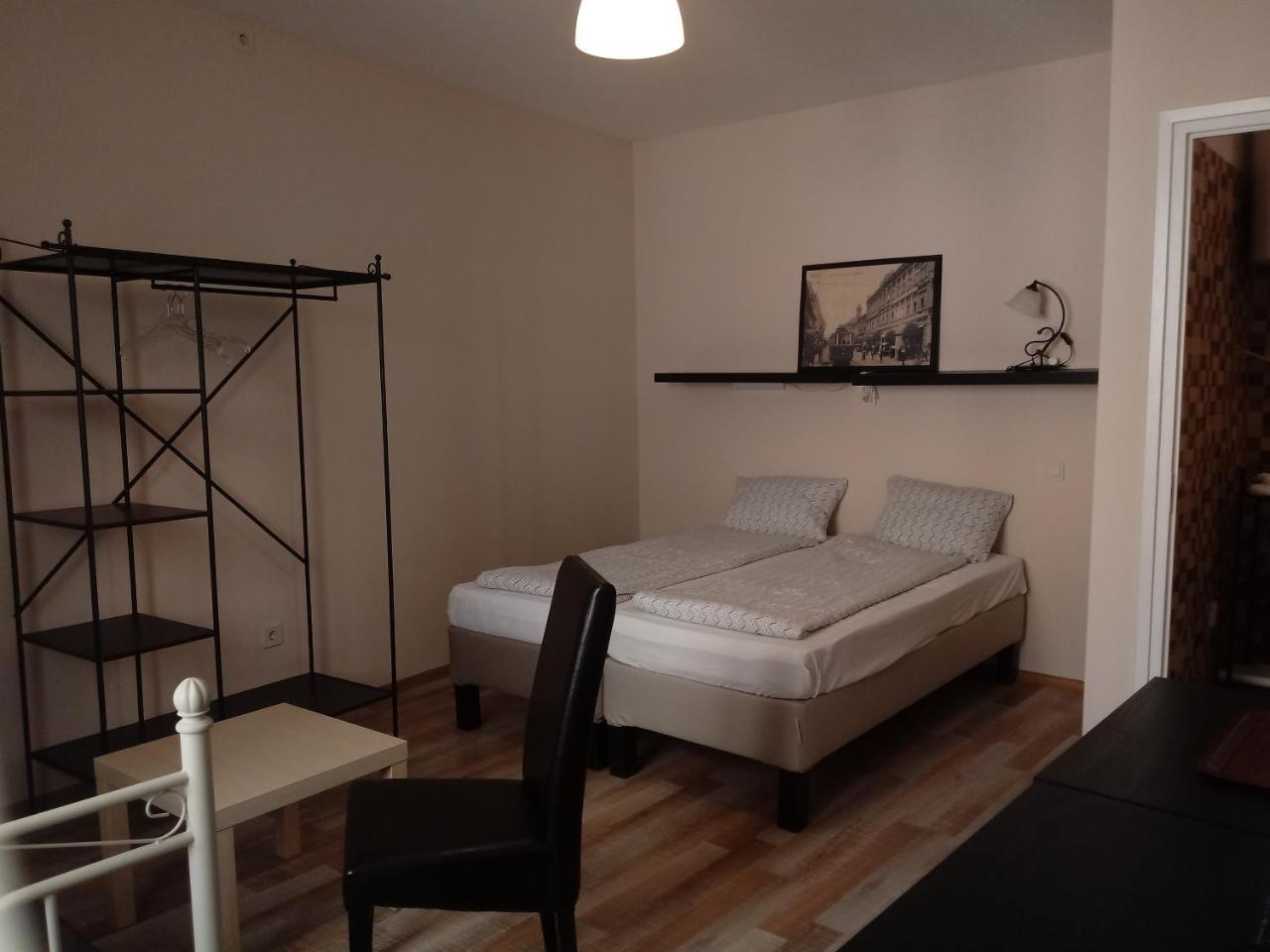 미슈콜츠 Promenade Panzio B&B 외부 사진