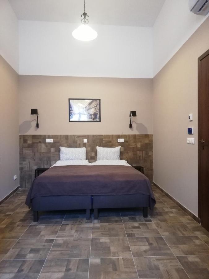 미슈콜츠 Promenade Panzio B&B 외부 사진
