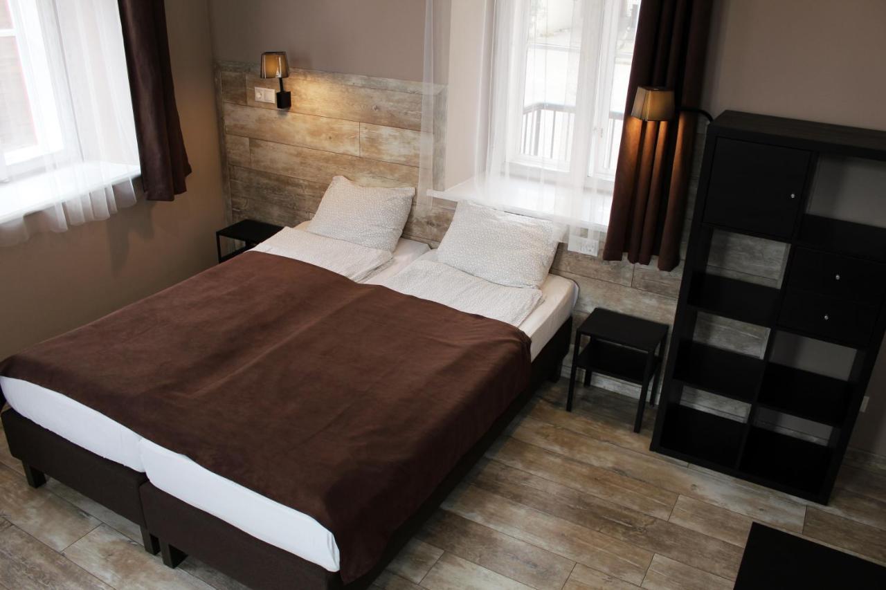 미슈콜츠 Promenade Panzio B&B 외부 사진